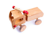 Lade das Bild in den Galerie-Viewer, Holz Rutscher Fred – Rutschauto